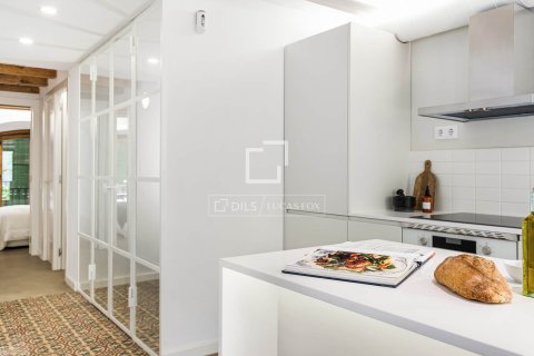 Huoneisto myytävänä Barcelona, Espanja, 2 makuuhuonetta, 66 m2 No. 192743 - kuva 14