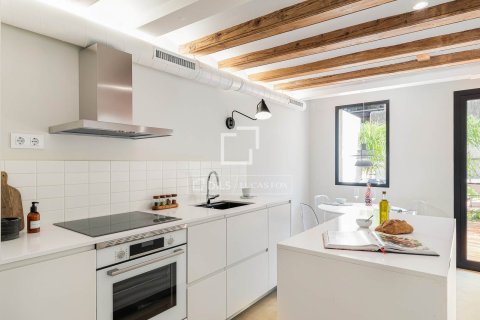 Huoneisto myytävänä Barcelona, Espanja, 2 makuuhuonetta, 66 m2 No. 192743 - kuva 5