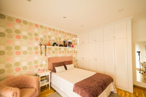 Huvila myytävänä Viladecans, Barcelona, Espanja, 4 makuuhuonetta, 348 m2 No. 192749 - kuva 20