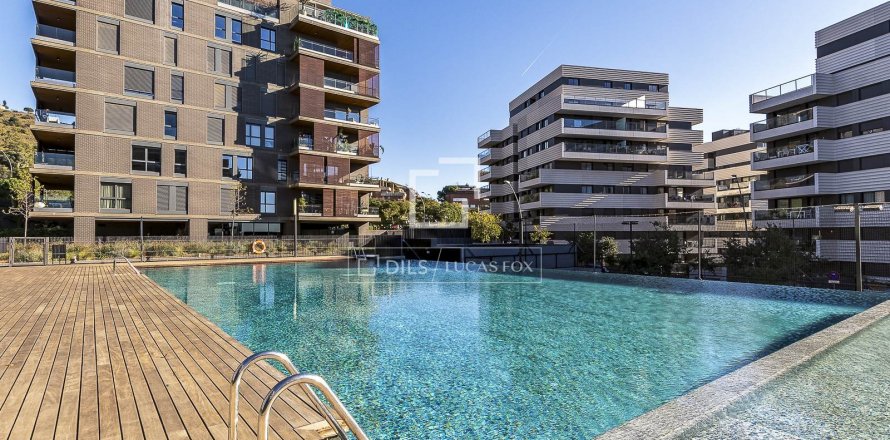 Huoneisto Esplugues de Llobregat, Barcelona, Espanja 2 makuuhuonetta, 98 m2 No. 192748