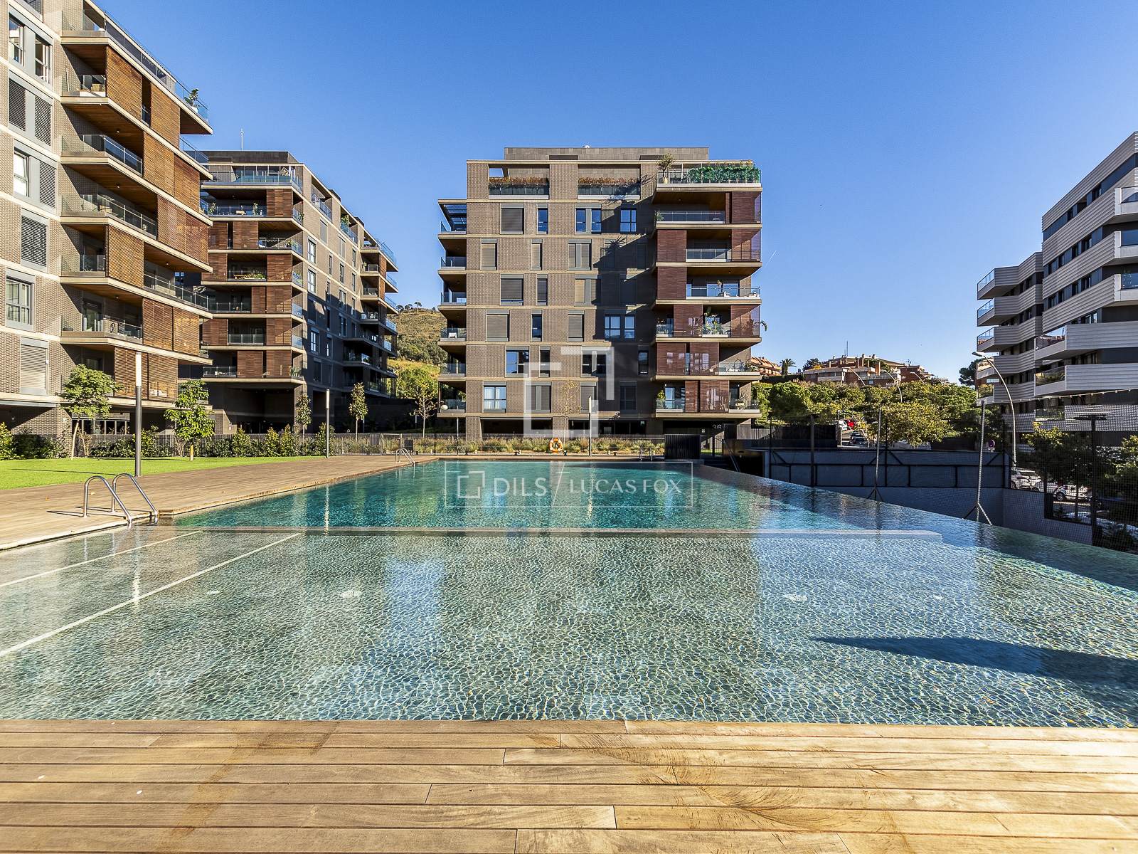 Huoneisto Esplugues de Llobregat, Barcelona, Espanja 2 makuuhuonetta, 98 m2 No. 192748