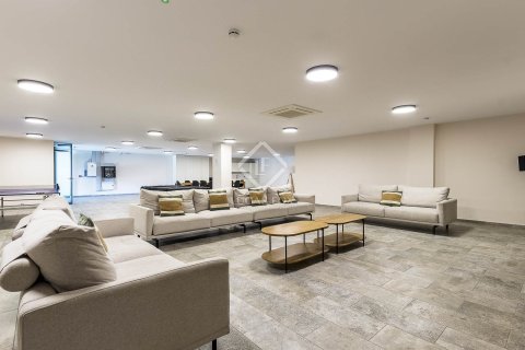 Huoneisto myytävänä Esplugues de Llobregat, Barcelona, Espanja, 2 makuuhuonetta, 98 m2 No. 192748 - kuva 8