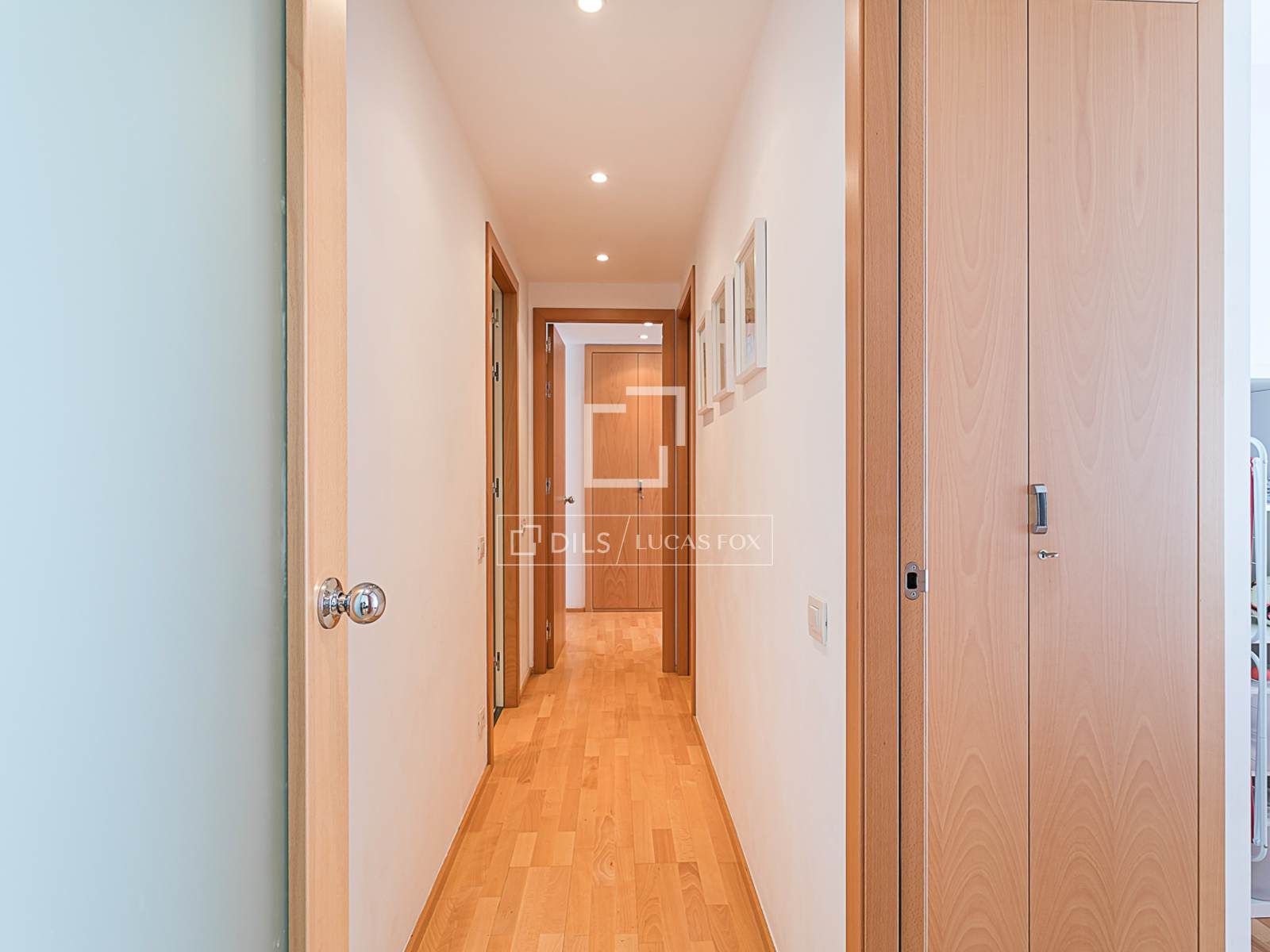 Apartament w Barcelona, Hiszpania 3 sypialnie, 82 mkw. nr 192745
