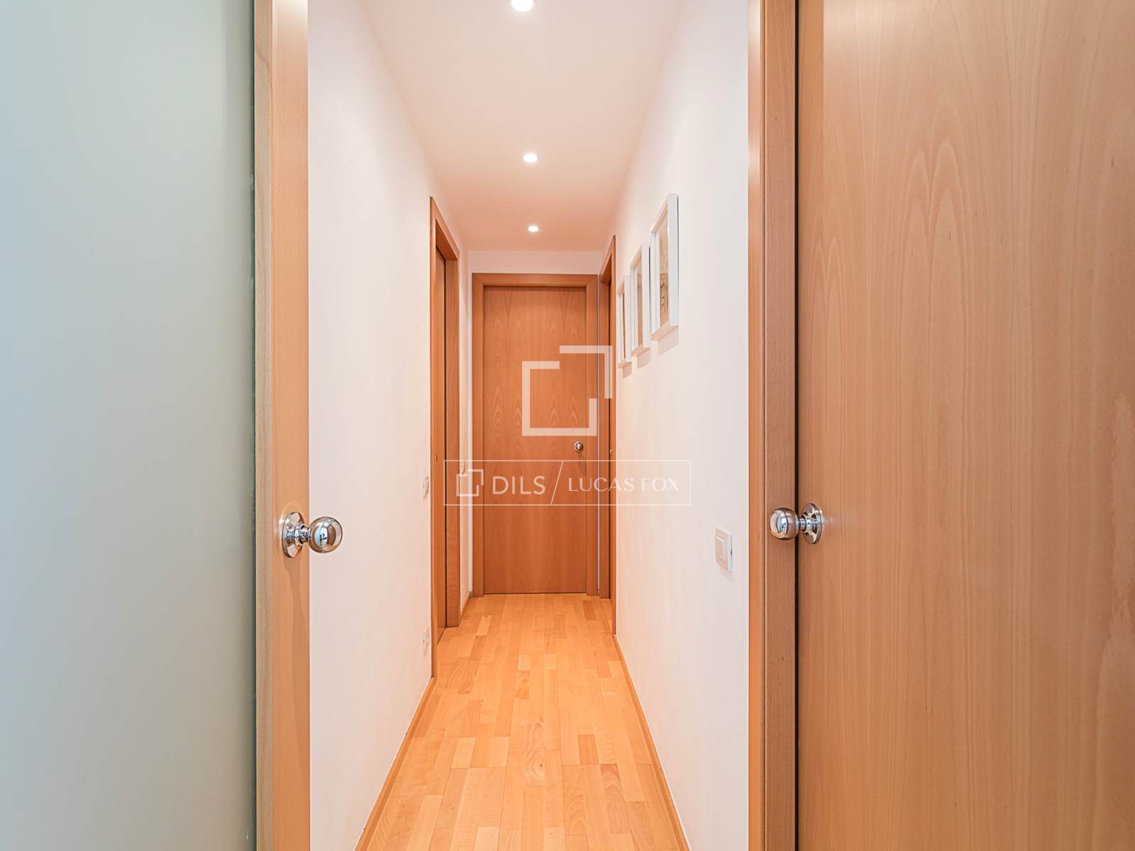 Apartament w Barcelona, Hiszpania 3 sypialnie, 82 mkw. nr 192745
