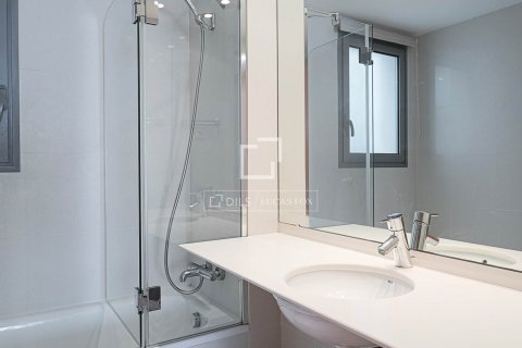 Huoneisto myytävänä Barcelona, Espanja, 3 makuuhuonetta, 82 m2 No. 192745 - kuva 5