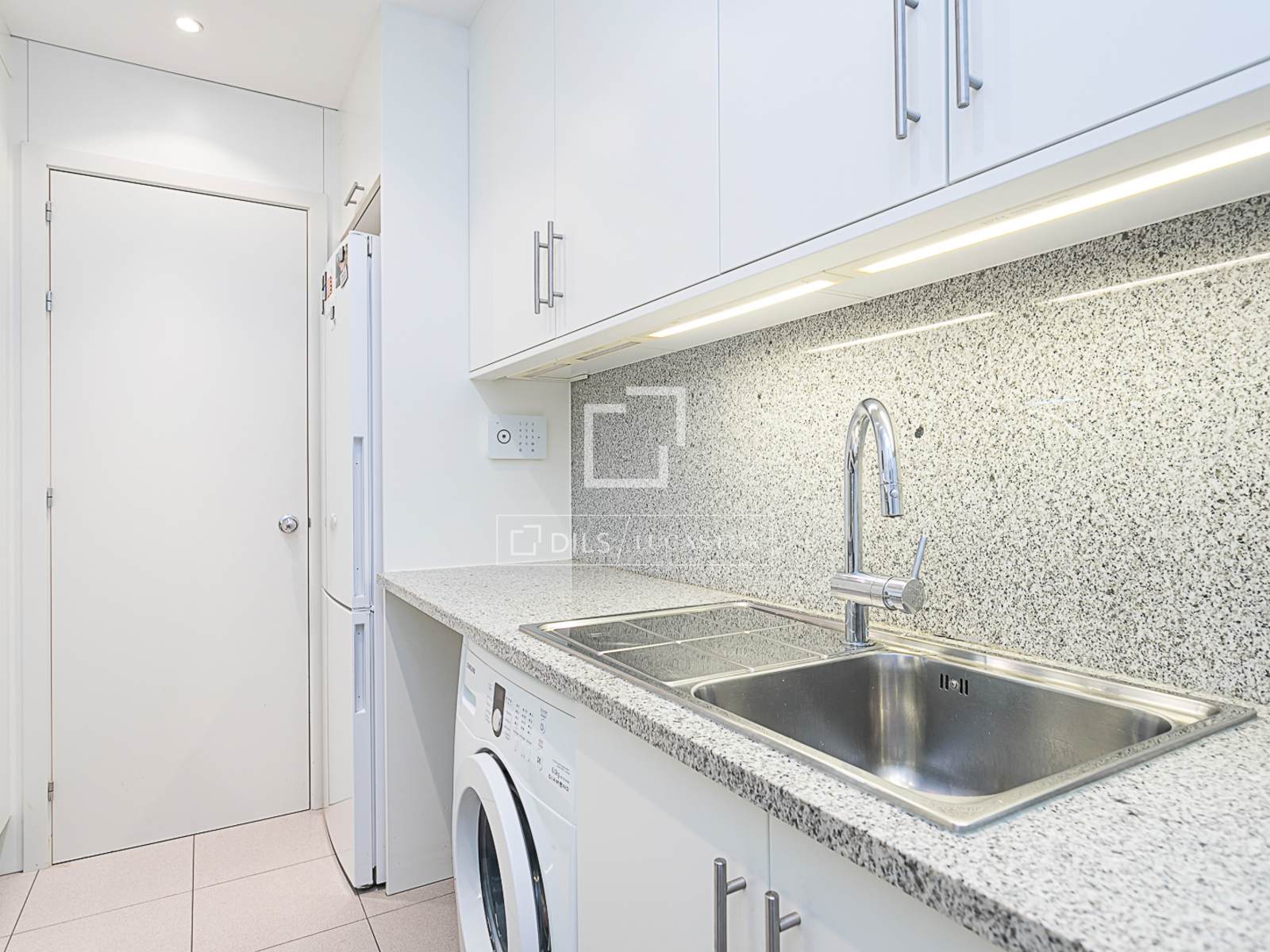 Apartament w Barcelona, Hiszpania 3 sypialnie, 82 mkw. nr 192745