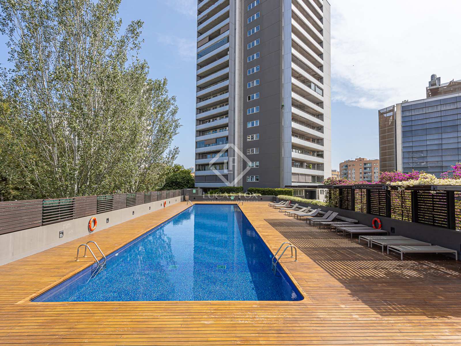Dzīvoklis Barcelona, Spānijā 2 istabas, 98 m2 Nr. 192747
