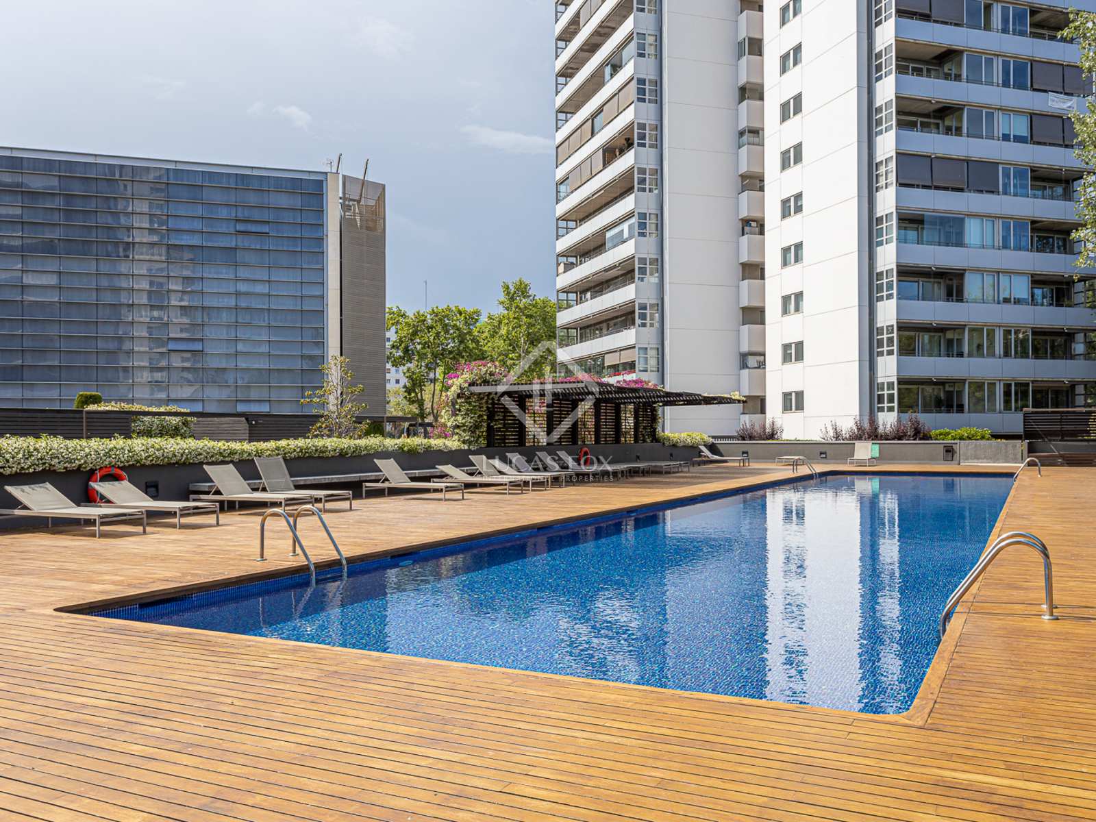Dzīvoklis Barcelona, Spānijā 2 istabas, 98 m2 Nr. 192747