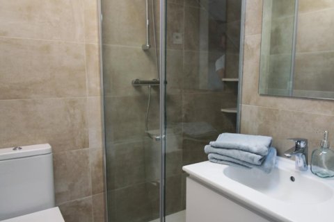 Kaupunkipientalo myytävänä Pilar de la Horadada, Alicante, Espanja, 3 makuuhuonetta, 107 m2 No. 141755 - kuva 12