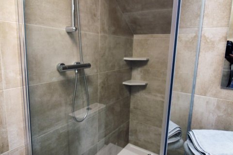 Kaupunkipientalo myytävänä Pilar de la Horadada, Alicante, Espanja, 3 makuuhuonetta, 107 m2 No. 141755 - kuva 14