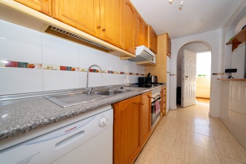 Apartamento en venta en Torre de la Horadada, Alicante, España 2 dormitorios, 72 m2 No. 192018 - foto 13
