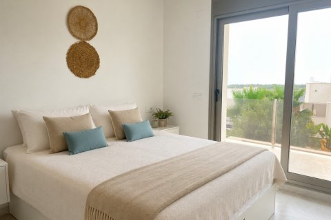 Villa en venta en San Miguel de Salinas, Alicante, España 3 dormitorios, 125 m2 No. 192021 - foto 11