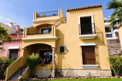 Apartamento en venta en Alicante, España 2 dormitorios, 78 m2 No. 192017 - foto 3
