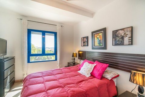 Apartamento en venta en Dehesa De Campoamor, Alicante, España 2 dormitorios, 69 m2 No. 192019 - foto 8