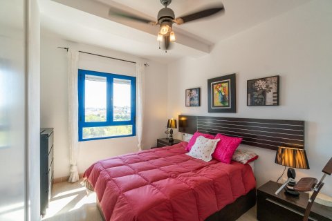 Apartamento en venta en Dehesa De Campoamor, Alicante, España 2 dormitorios, 69 m2 No. 192019 - foto 11