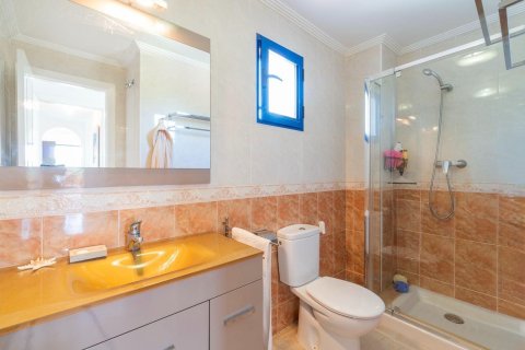 Apartamento en venta en Dehesa De Campoamor, Alicante, España 2 dormitorios, 69 m2 No. 192019 - foto 10