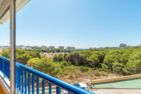 Apartamento en venta en Dehesa De Campoamor, Alicante, España 2 dormitorios, 69 m2 No. 192019 - foto 3