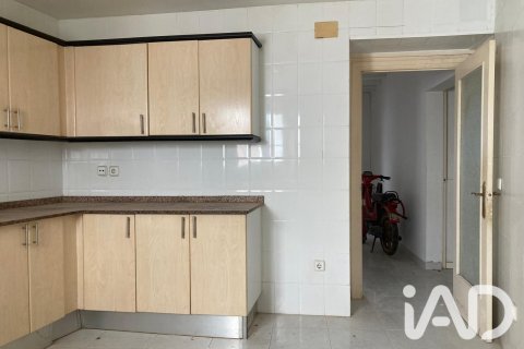 Apartament w Cubelles, Barcelona, Hiszpania 4 sypialnie, 150 mkw. nr 187593 – zdjęcie 7