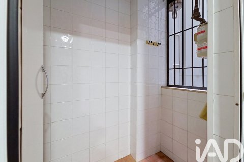 Apartament w Barcelona, Hiszpania 3 sypialnie, 92 mkw. nr 187589 – zdjęcie 13