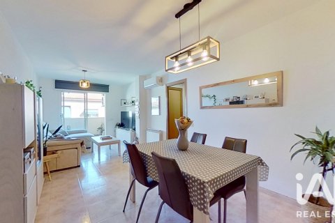 Apartament w Torredembarra, Tarragona, Hiszpania 3 sypialnie, 88 mkw. nr 187591