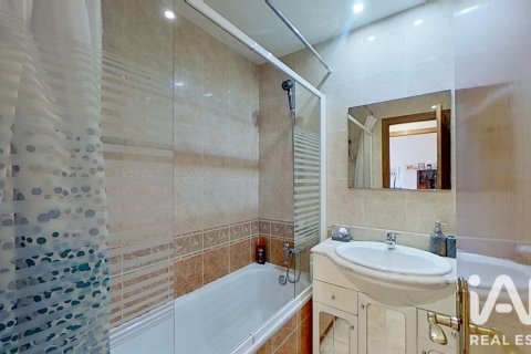 Apartament w Torredembarra, Tarragona, Hiszpania 3 sypialnie, 88 mkw. nr 187591 – zdjęcie 28
