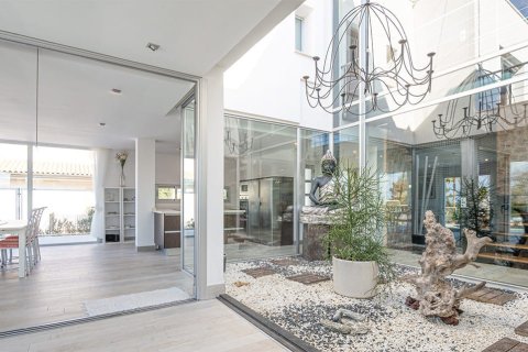 Villa for sale in Sa Torre, Mallorca, Spain 4 bedrooms, 546 sq.m. No. 147997 - photo 30