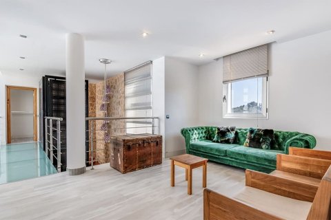 Villa for sale in Sa Torre, Mallorca, Spain 4 bedrooms, 546 sq.m. No. 147997 - photo 18