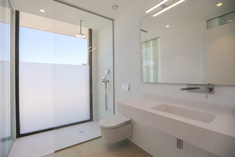 Villa till salu i Costa D'en Blanes, Mallorca, Spanien 4 sovrum, 300 kvm. Nr. 147996 - foto 17