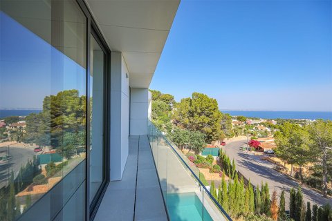 Villa till salu i Costa D'en Blanes, Mallorca, Spanien 4 sovrum, 300 kvm. Nr. 147996 - foto 8