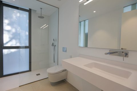 Villa till salu i Costa D'en Blanes, Mallorca, Spanien 4 sovrum, 300 kvm. Nr. 147996 - foto 9