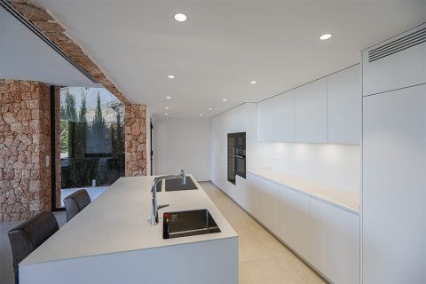 Villa till salu i Costa D'en Blanes, Mallorca, Spanien 4 sovrum, 300 kvm. Nr. 147996 - foto 19