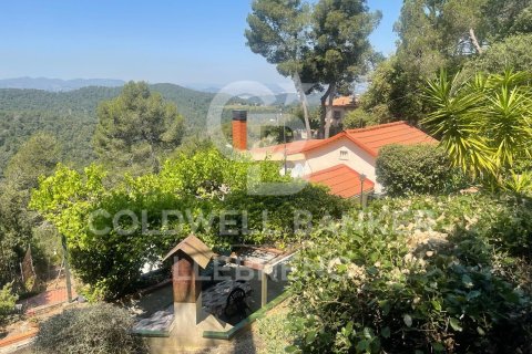 Talo myytävänä Barcelona, Espanja, 2 makuuhuonetta, 85 m2 No. 158582 - kuva 4