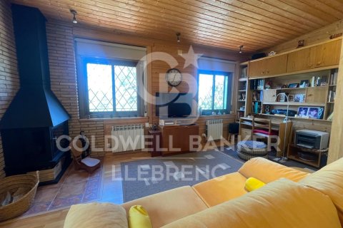 Talo myytävänä Barcelona, Espanja, 2 makuuhuonetta, 85 m2 No. 158582 - kuva 6