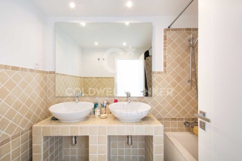 Takvåning till salu i Estepona, Malaga, Spanien 2 sovrum, 110 kvm. Nr. 158587 - foto 13