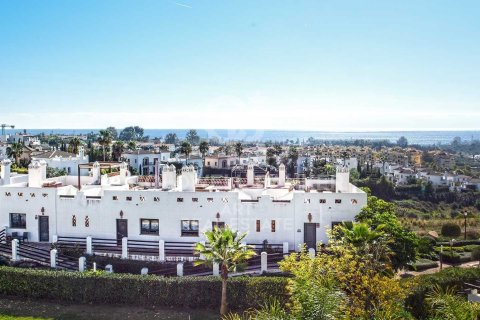 Takvåning till salu i Estepona, Malaga, Spanien 2 sovrum, 110 kvm. Nr. 158587 - foto 21