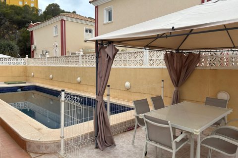 Radhus till salu Dehesa De Campoamor, Alicante, Spanien 3 sovrum, 92 kvm. Nr. 139552 - foto 21