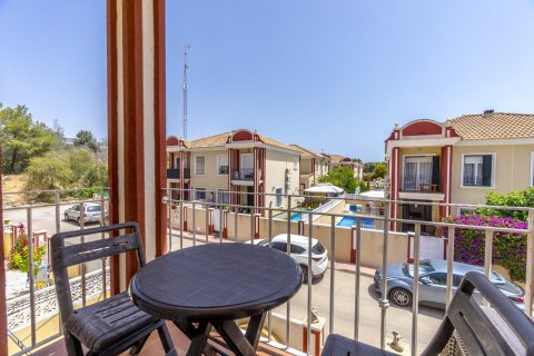 Radhus till salu Dehesa De Campoamor, Alicante, Spanien 3 sovrum, 92 kvm. Nr. 139552 - foto 23