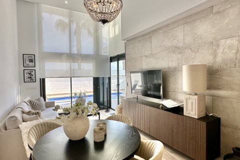 Huvila myytävänä Cabo Roig, Alicante, Espanja, 3 makuuhuonetta, 128 m2 No. 139550 - kuva 26