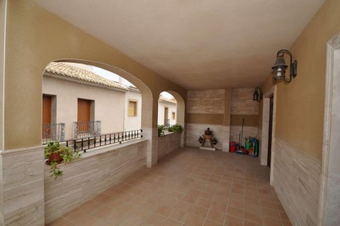 Radhus till salu Pinoso, Alicante, Spanien 7 sovrum, 500 kvm. Nr. 139549 - foto 20