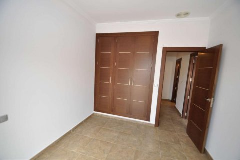 Radhus till salu Pinoso, Alicante, Spanien 7 sovrum, 500 kvm. Nr. 139549 - foto 15