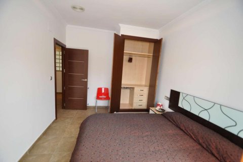 Radhus till salu Pinoso, Alicante, Spanien 7 sovrum, 500 kvm. Nr. 139549 - foto 13