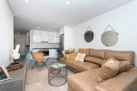 Huoneisto myytävänä La Zenia, Alicante, Espanja, 3 makuuhuonetta, 73 m2 No. 145481 - kuva 16