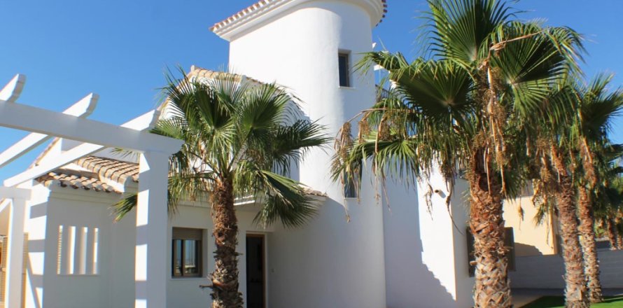 Villa in Murcia, Spanien 4 Schlafzimmer, 185 m2 Nr. 145478