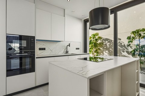 Villa à vendre à Polop, Alicante, Espagne, 4 chambres, 200 m2 No. 155575 - photo 10