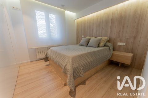 House for sale in Petrer, Alicante, Spain 4 bedrooms, 283 sq.m. No. 187932 - photo 25