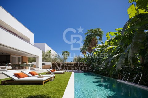 Hus till salu i Sitges, Barcelona, Spanien 4 sovrum, 452 kvm. Nr. 160356 - foto 2