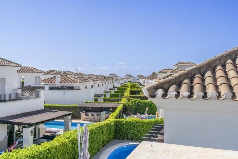 Villa en venta en La Torre Golf Resort, Murcia, España 2 dormitorios, No. 140688 - foto 18