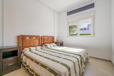 Villa en venta en La Torre Golf Resort, Murcia, España 2 dormitorios, No. 140688 - foto 13