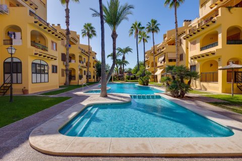 Apartamento en venta en La Mata, Alicante, España 3 dormitorios, 93 m2 No. 140684 - foto 3