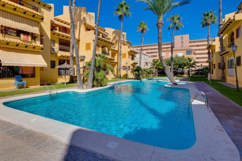 Apartamento en venta en La Mata, Alicante, España 3 dormitorios, 93 m2 No. 140684 - foto 5